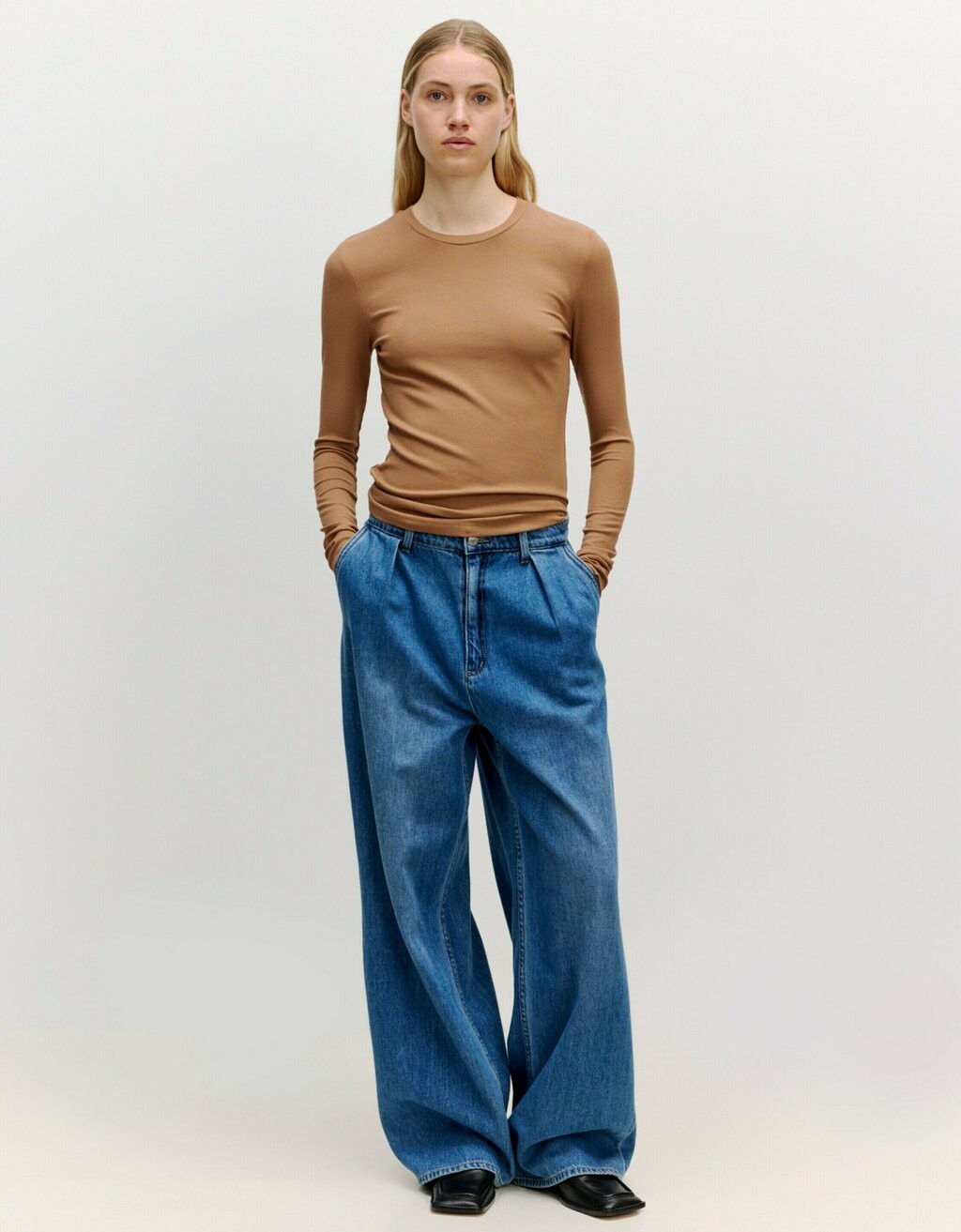 

Топ с длинными рукавами INOA EDITED, коричневый