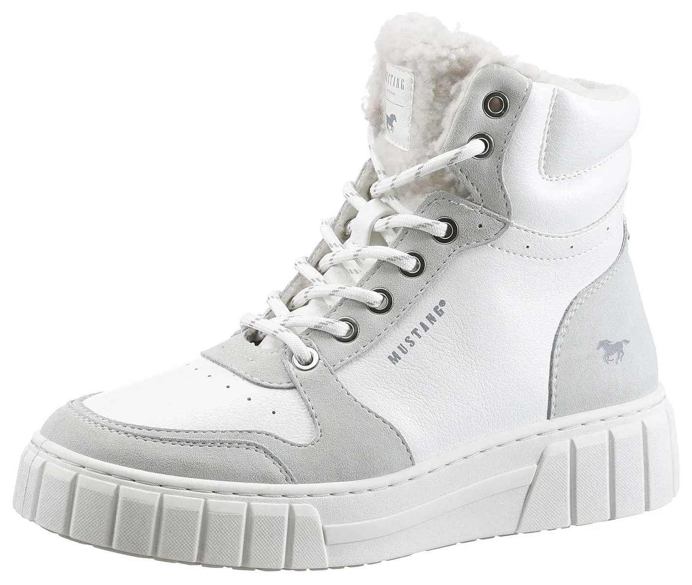 

Зимние ботинки Mustang Shoes спортивного вида, белый