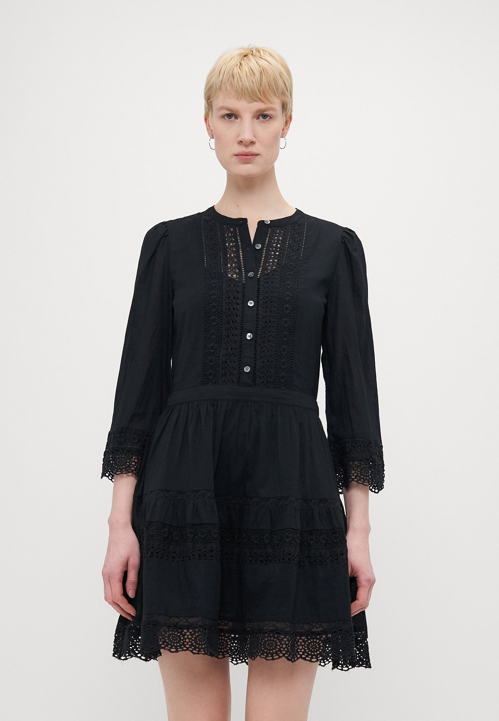 

Платье-рубашка 3/4 TEXTURED MINI DRESS Gap Tall, черный