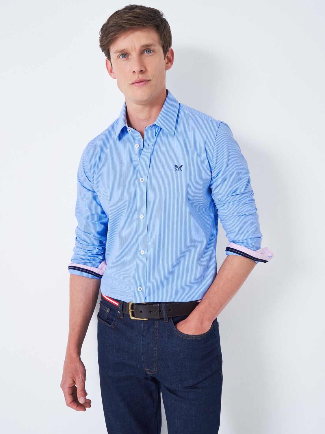 

Узкая рубашка в микро полоску Crew Clothing, голубое небо