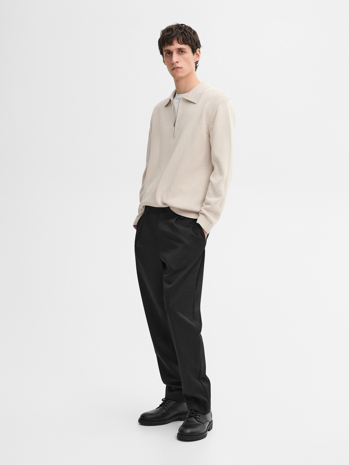 

Вязаный свитер с воротником-поло на молнии Massimo Dutti, бежевый