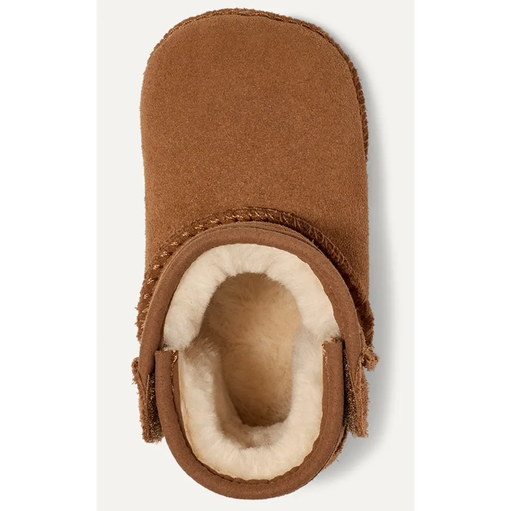 Детские ботинки Ugg Kids Classic and Lovely замшевые, коричневый — фото 3