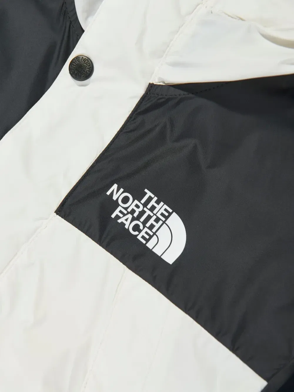 Куртка Reign On The North Face Kids, белый — фото 4