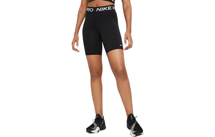 

Женские повседневные шорты Nike, черный