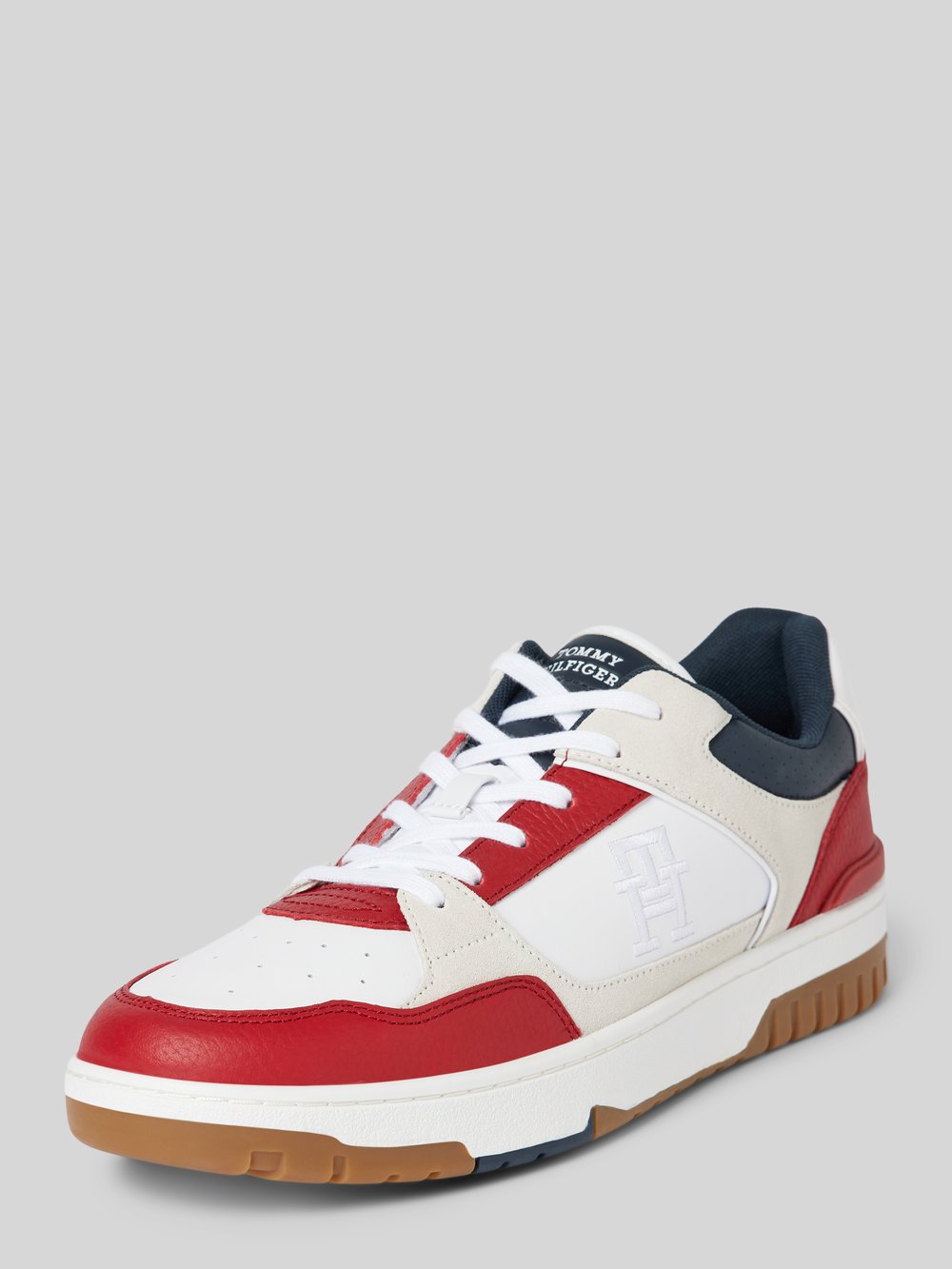 

Кроссовки с этикеткой Tommy Hilfiger, белый