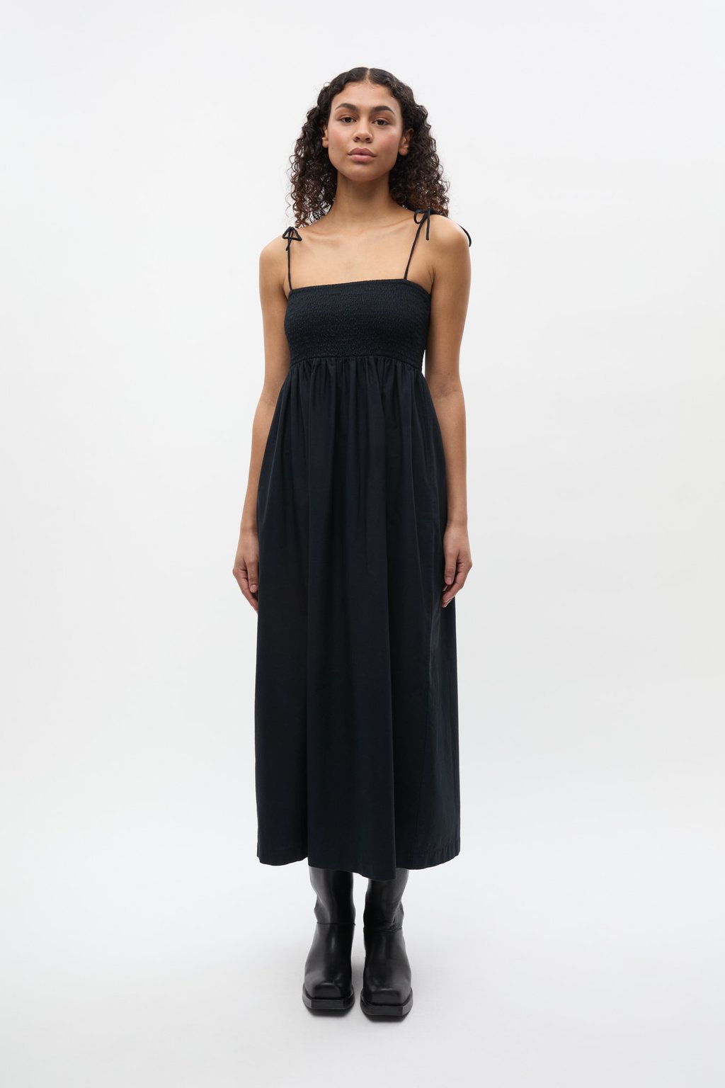 

Повседневное платье ROMINA DRESS Envii, черный