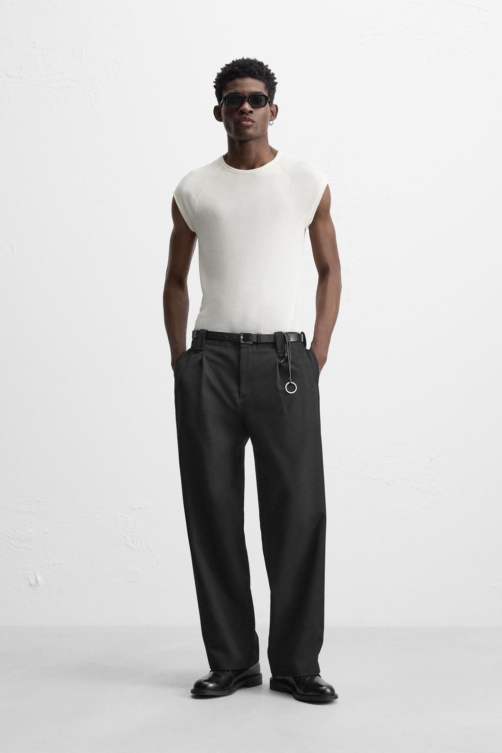 

Приталенная футболка ZARA, устрично-белый