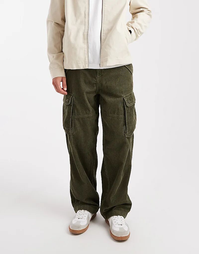 

Свободные брюки-карго Wrangler Casey Jones зеленого цвета вельвета