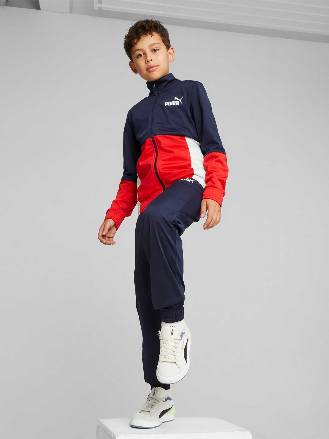 

Спортивный костюм Puma Colorblock Poly Suit cl B, синий