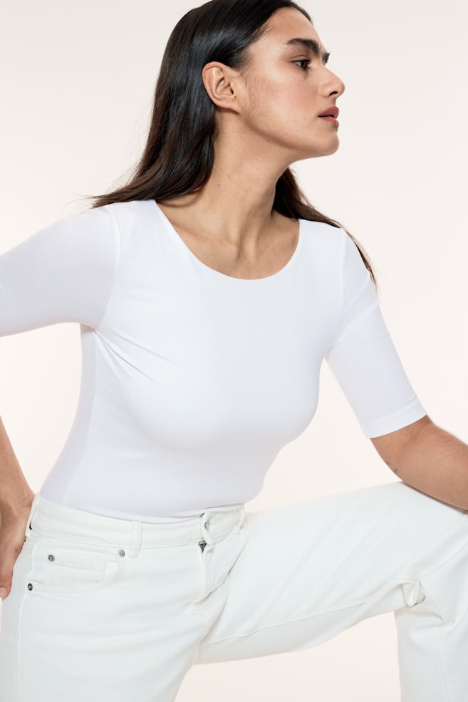 

Рубашка с вырезом «балерина» H&M, белый