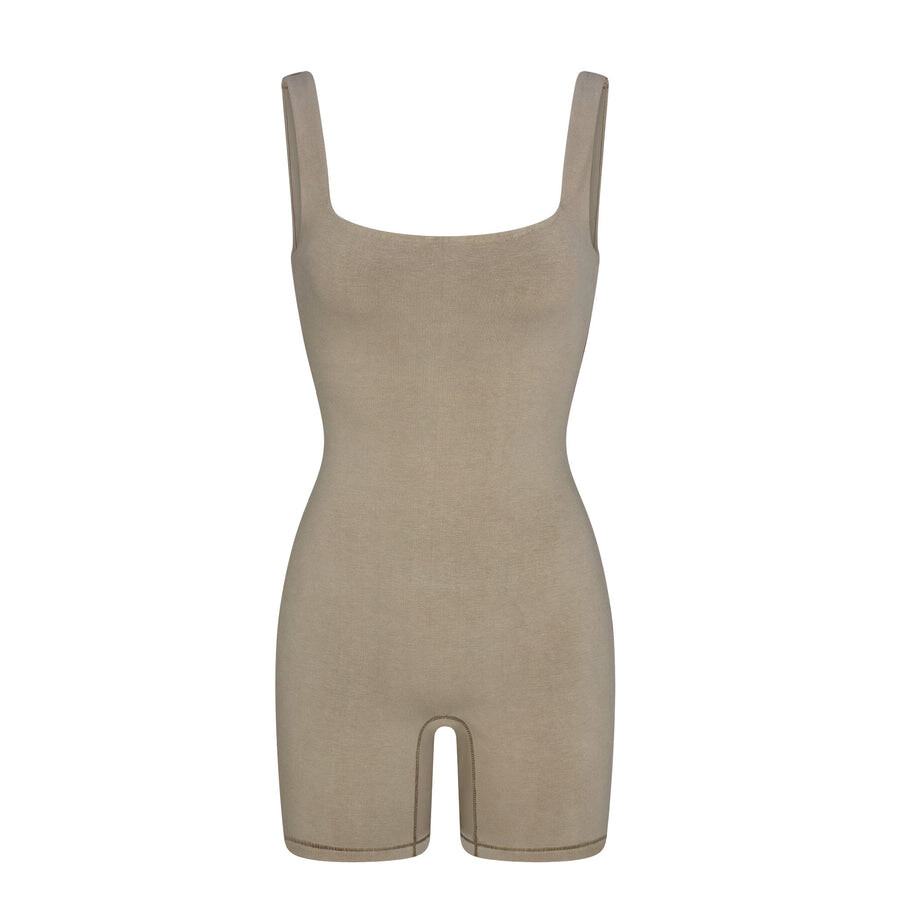 

Комбинезон с квадратным вырезом SKIMS Outdoor, цвет Taupe