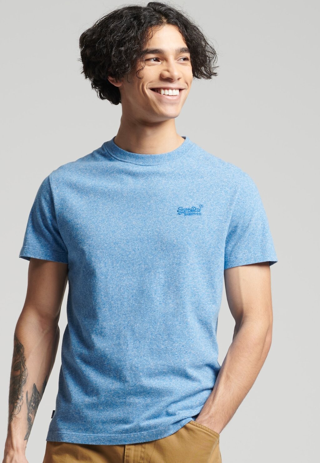 

Футболка базовая VINTAGE LOGO EMB Superdry, цвет fresh blue grit