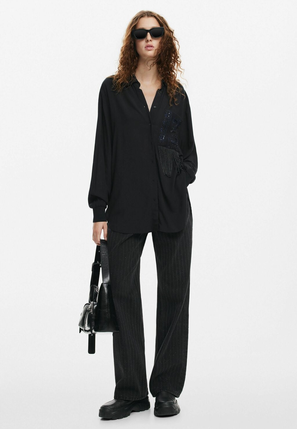 

Блузка на пуговицах WITH POCKET DETAIL Desigual, черный