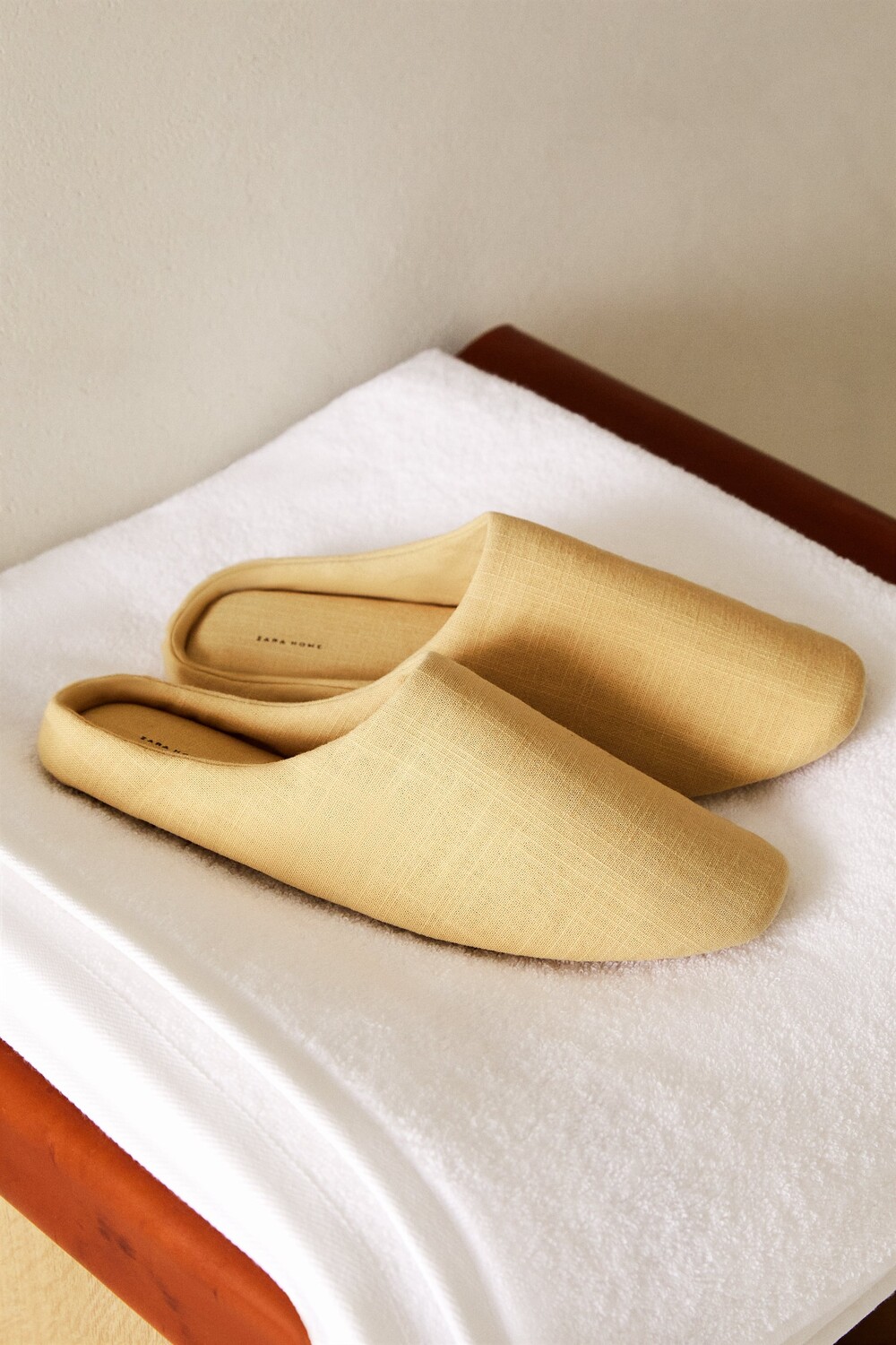 

Тапочки babouche из хлопка Zara, темно-серый