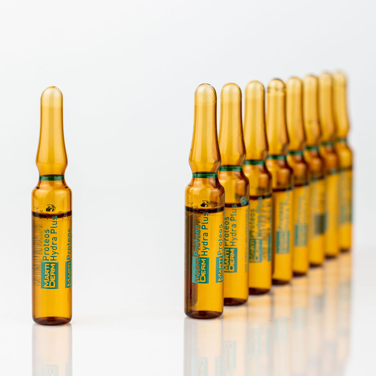 Сыворотка MartiDerm — Увлажняющая для лица с антиоксидантами в ампулах The Originals Proteos Hydra Plus, 2 мл — фото 2