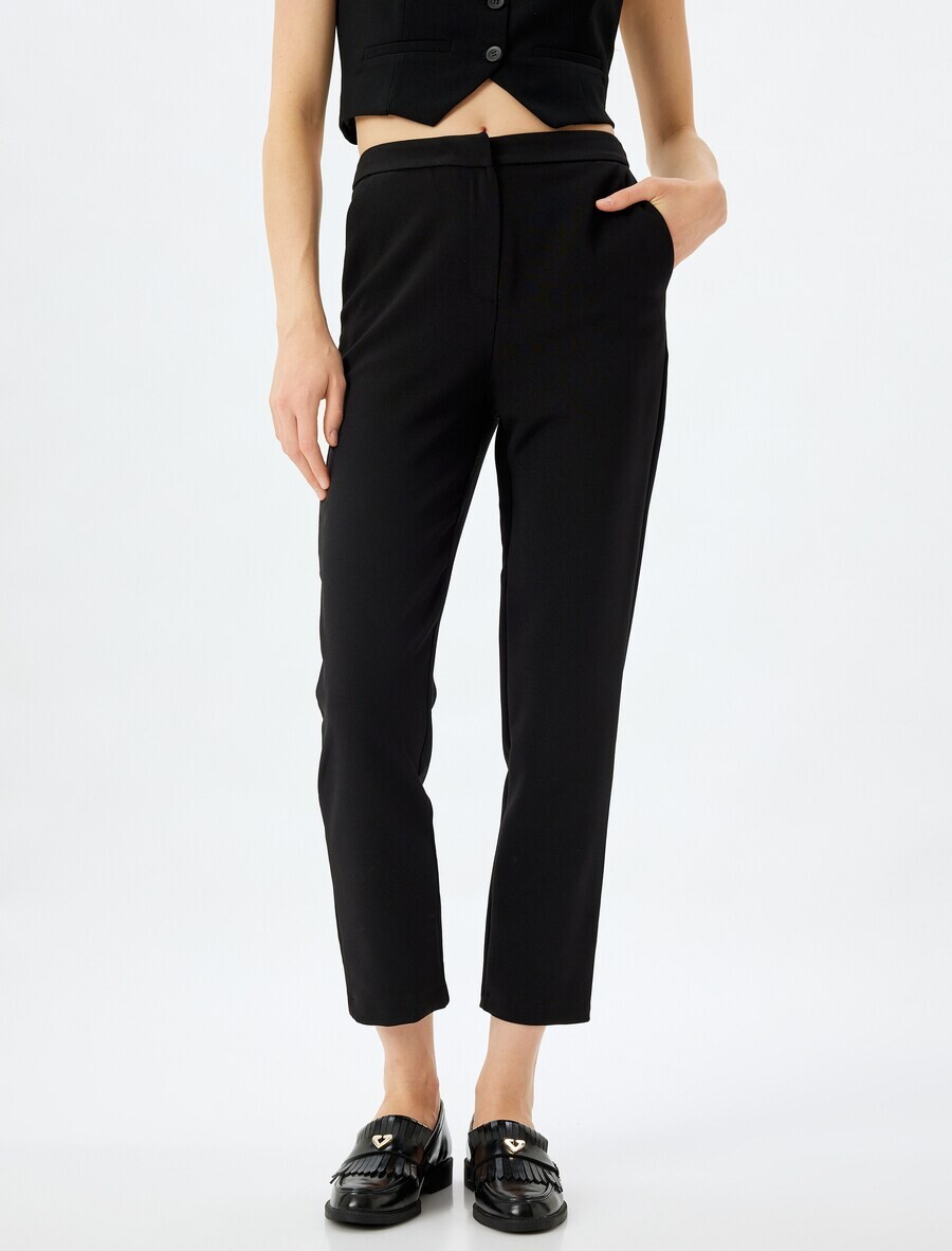 

Тканевые брюки Koton Regular Pants, черный
