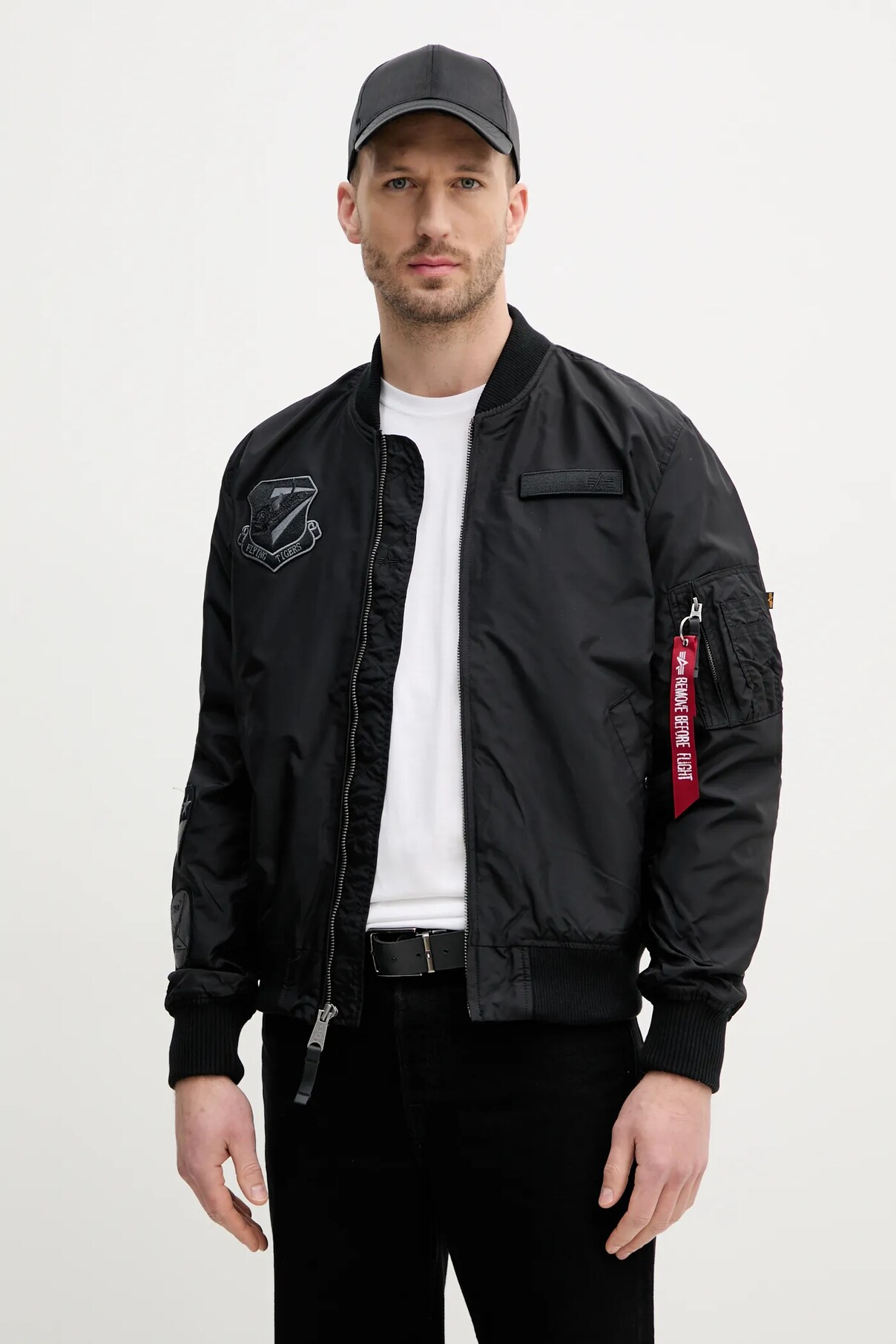 

Куртка-бомбер MA-1 TT Flying Tigers Alpha Industries, черный