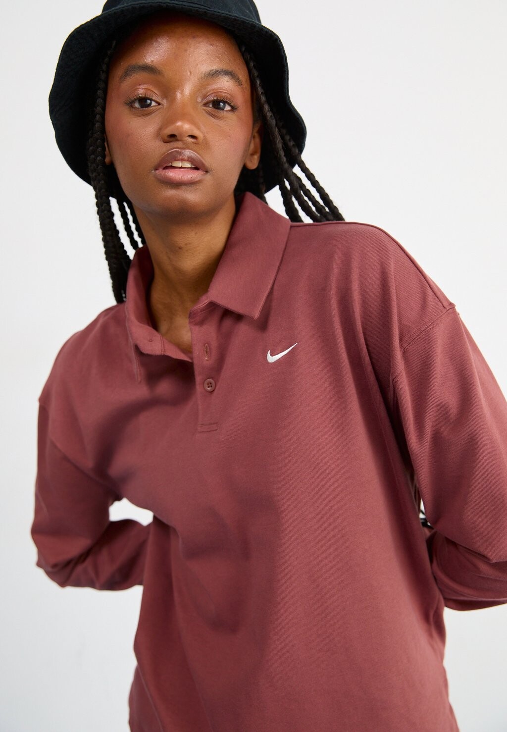 

Толстовка Nike Sportswear, коралловый