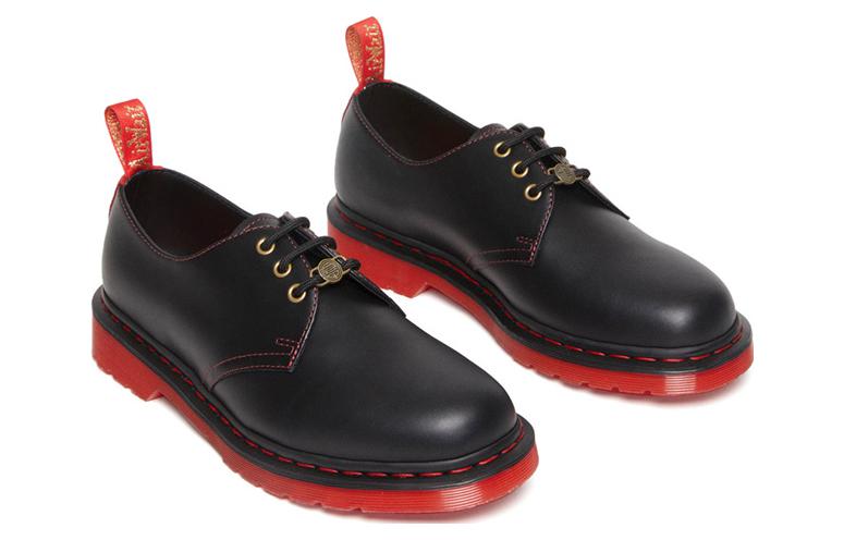 Кожаные оксфордские туфли Dr. Martens 1461 «Год Кролика», цвет «Черный красный» — фото 3