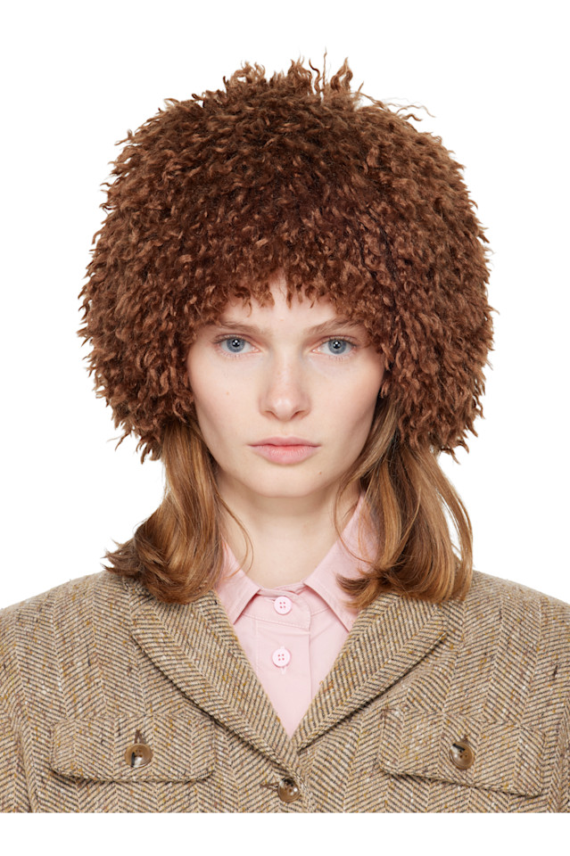 

Anna Sui Эксклюзивная коричневая шапка-бини из искусственного меха от Ssense