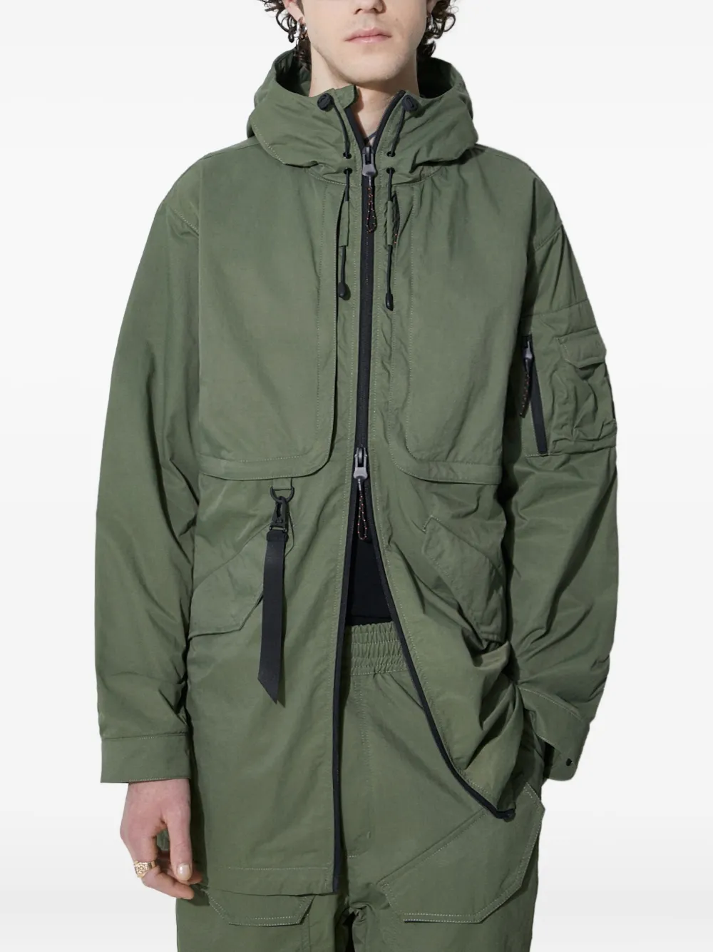 

Утилитарная куртка с капюшоном и фиштейлом UV Alpha Industries, зеленый
