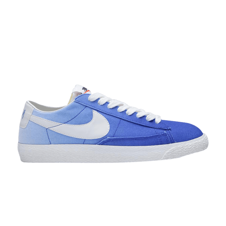

Кроссовки Nike Blazer Low Premium VNTG 'Gradient - Hyper Blue', синий