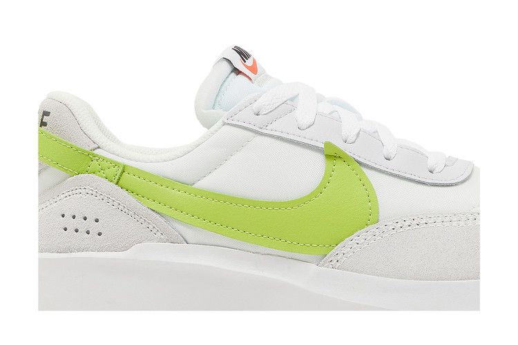 Кроссовки Nike Wmns Waffle Debut, White Atomic Green — фото 2