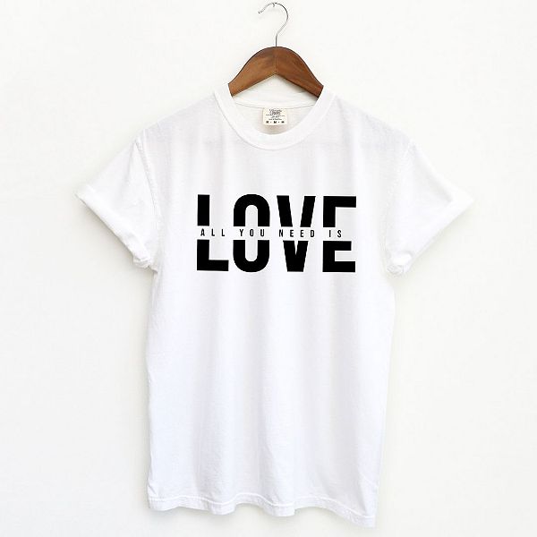 

Футболка Love is all you need split garment dyed Simply Sage Market, White, Белый, Футболка Love is all you need split garment dyed Simply Sage Market, White