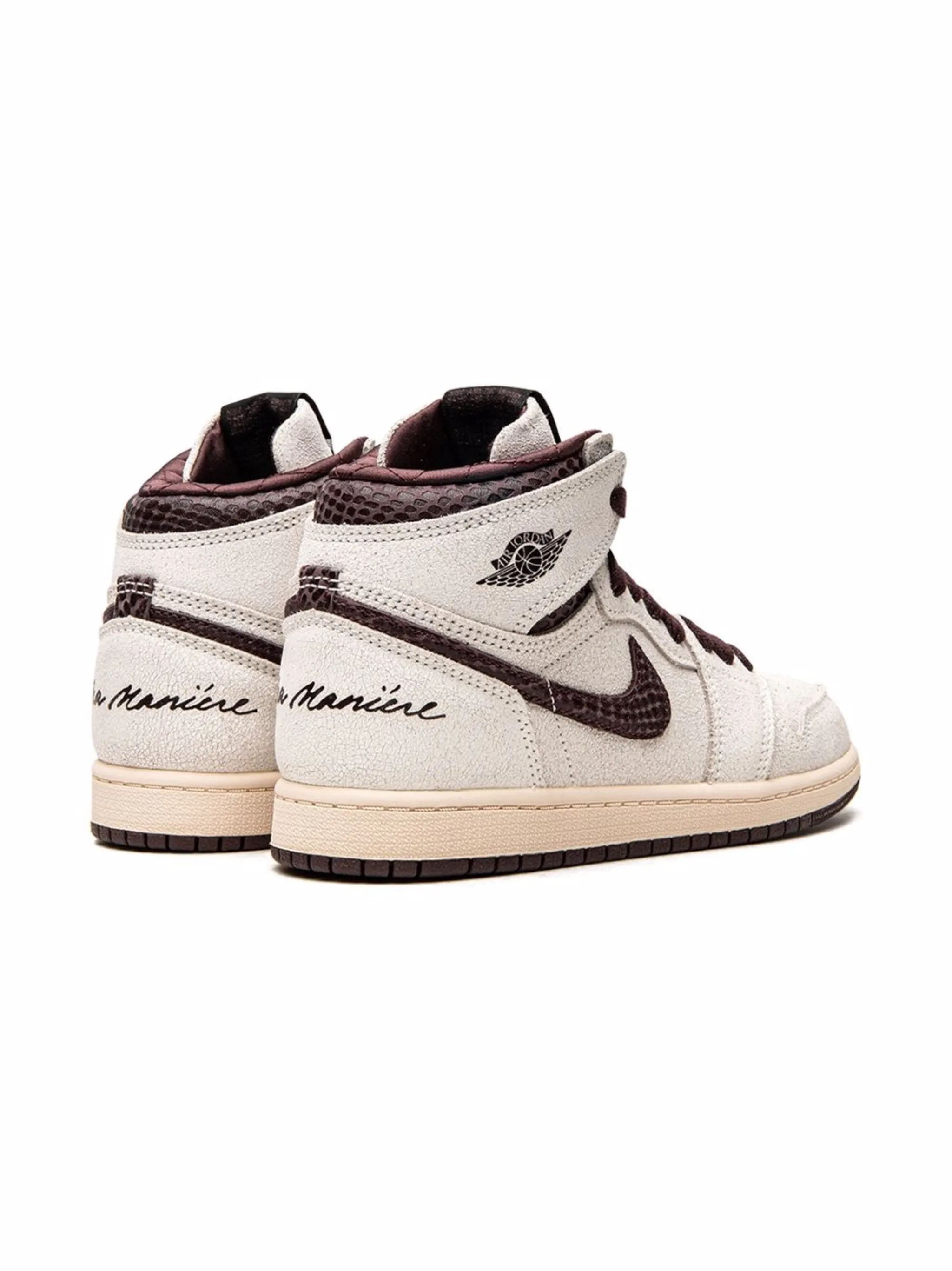 Кроссовки Air Jordan 1 High OG Airness из коллаборации с A Ma Maniére Jordan Kids, белый — фото 3