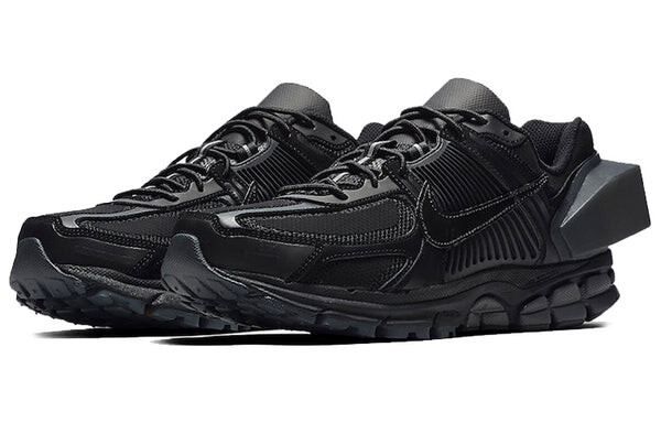 Массивные кроссовки холодная стена* x air zoom vomero 5 Nike, черный — фото 3