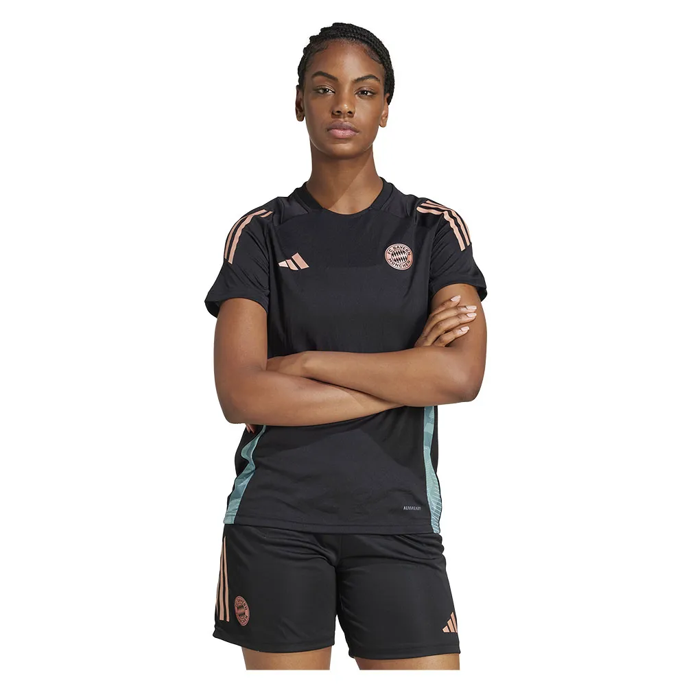 

Футболка с коротким рукавом adidas FC Bayern 24/25 Tiro training Woman, черный