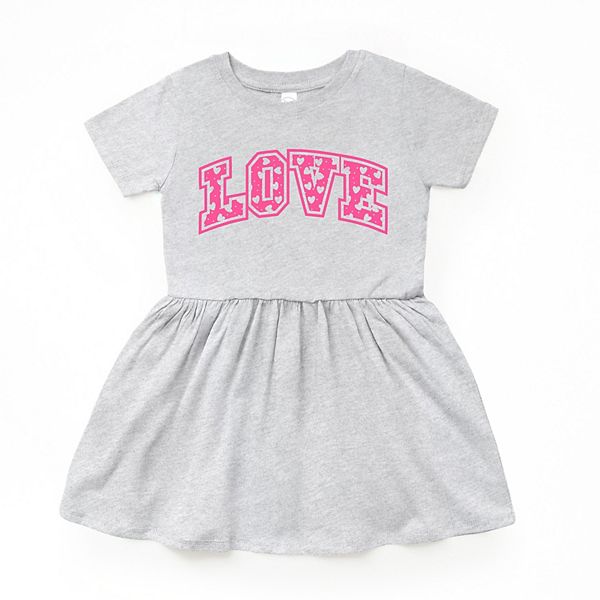 

Платье Love varsity hearts для малышей The Juniper Shop, Heather Grey