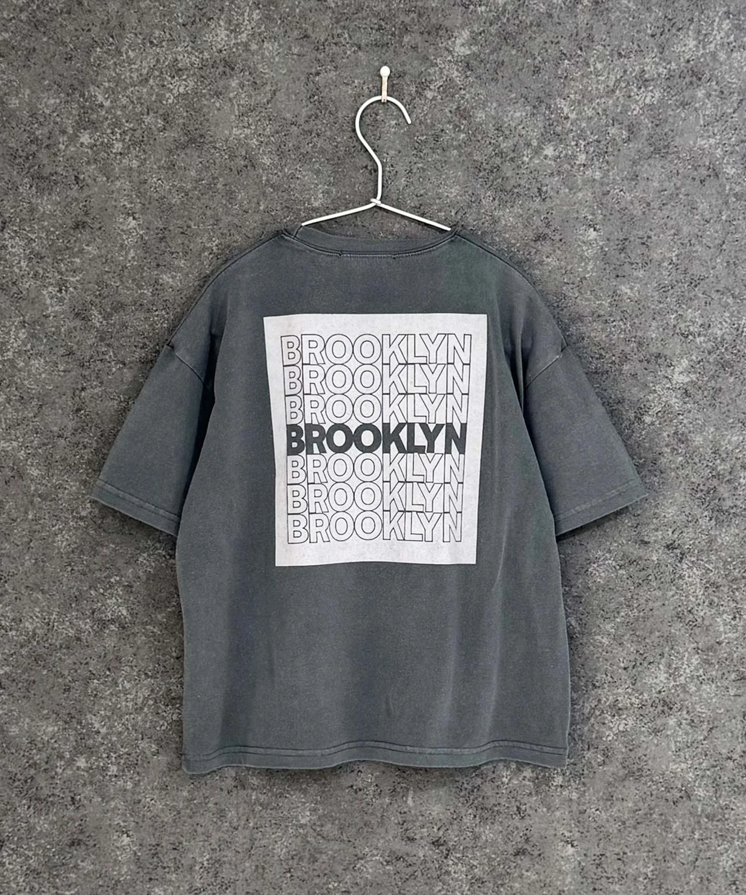 Оверсайз футболка с графическим принтом SHISKY Pigment Charcoal