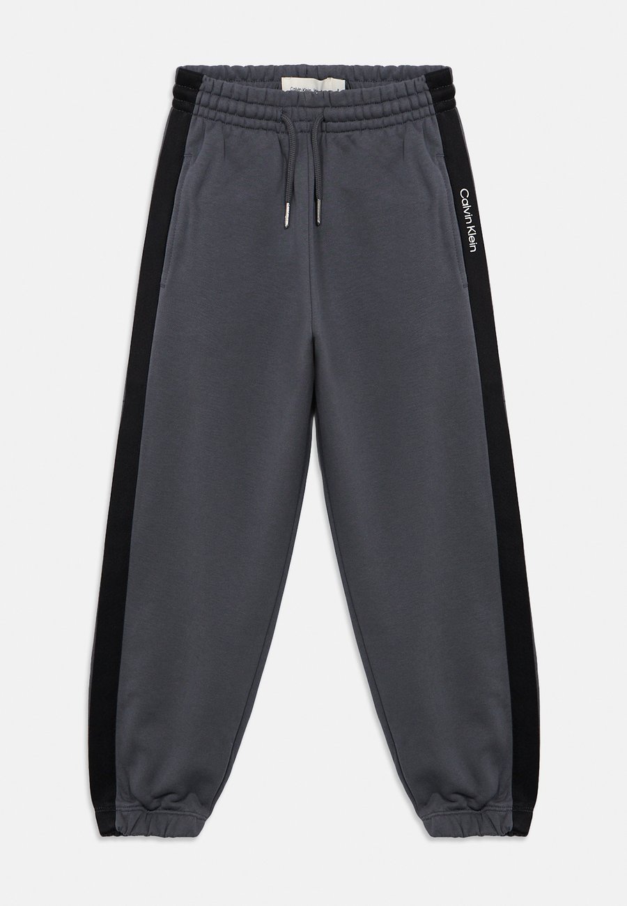 Толстовка Calvin Klein Jeans HALF ZIP TAPE UNISEX SET, Coal/Dark Grey — фото 3