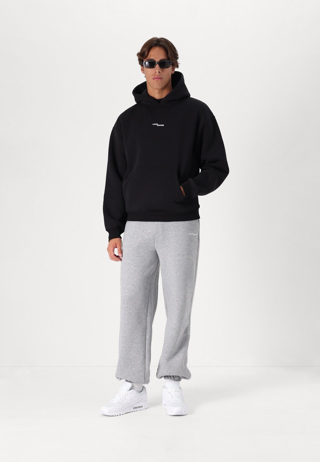 

Толстовка с капюшоном BASIC LOGO HOODIE UNISEX Love Scars, черный