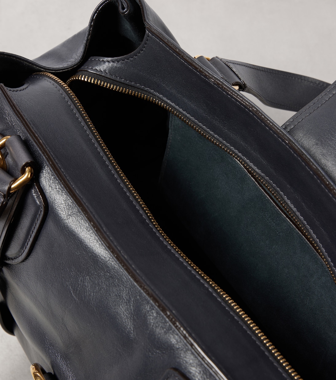 Большая кожаная сумка через плечо Kerala 25 Chloé, Black Navy — фото 3