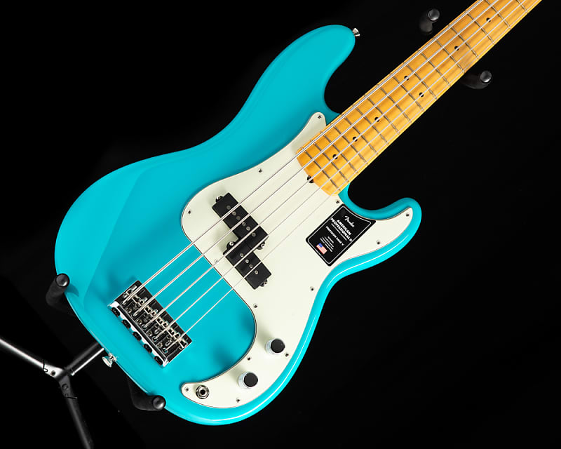 

Басс гитара Fender American Professional II Precision Bass V Miami Blue