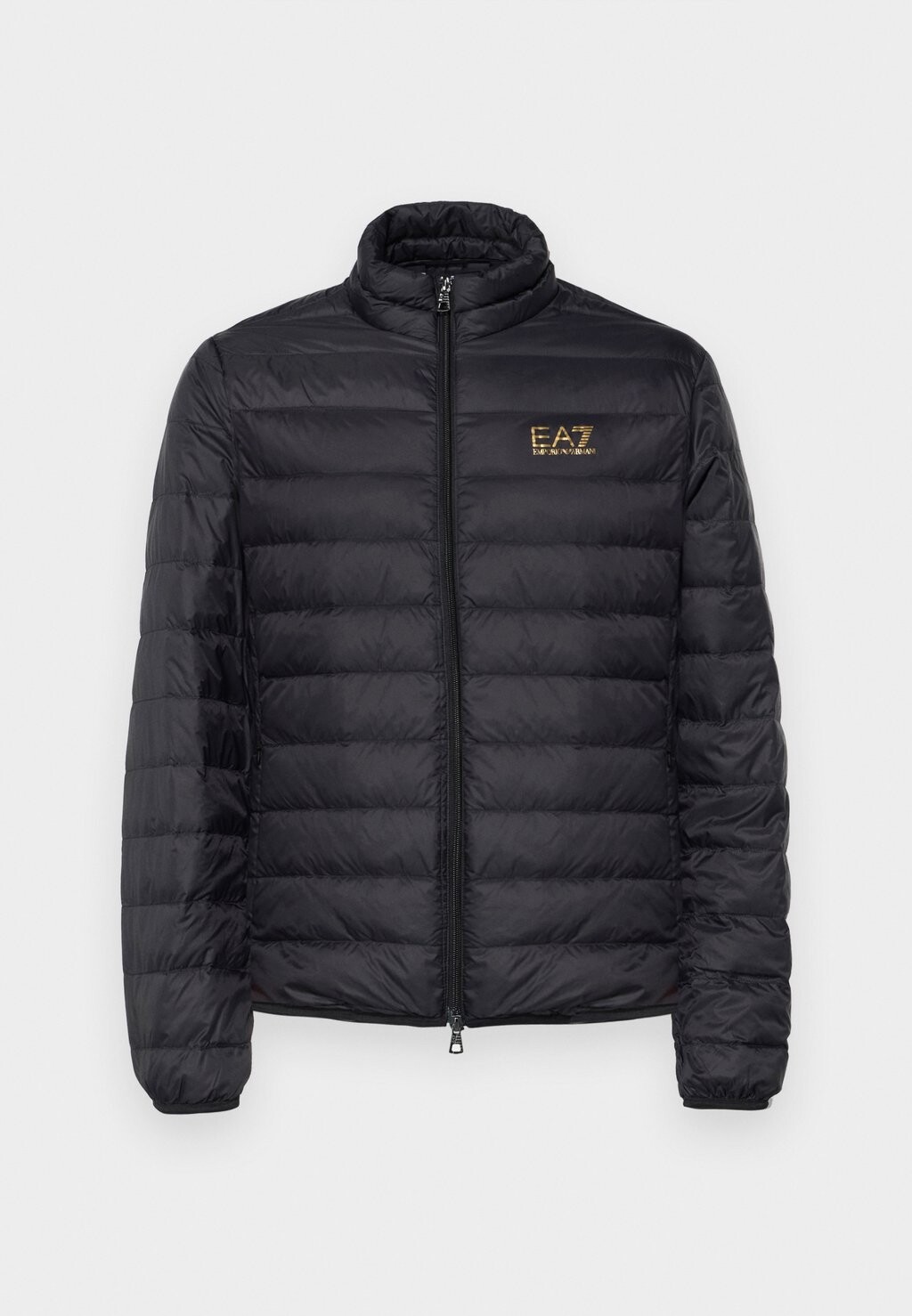 

Пуховик EA7 Emporio Armani, черный