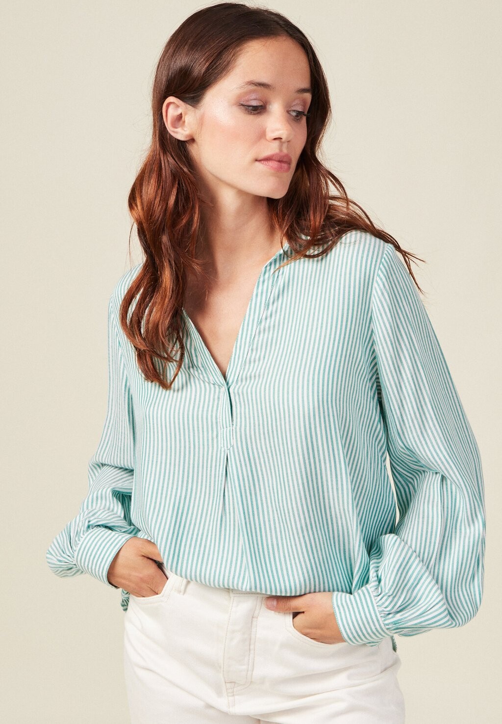 

Блуза BONOBO Jeans, цвет vert turquoise