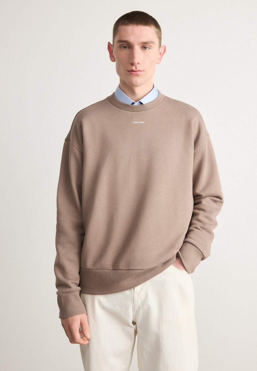 

Толстовка NANO LOGO Calvin Klein, бежевый