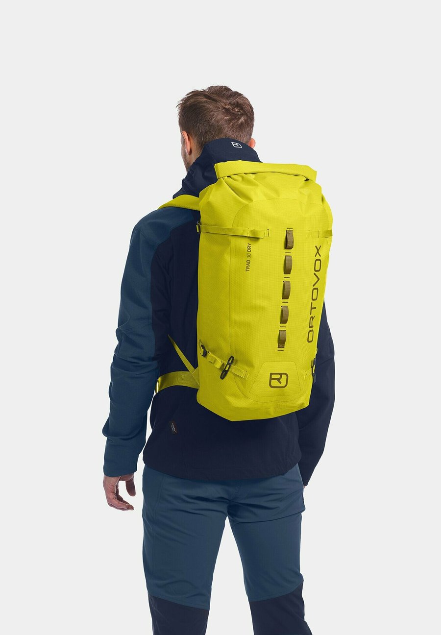 

Рюкзак ORTOVOX TRAD 30 LITER DRY, Dirty Daisy/Neon Yellow