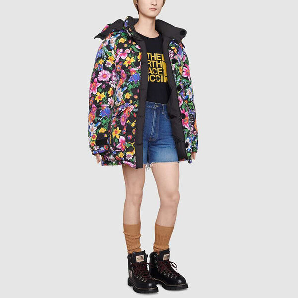 Куртка The North Face x Gucci Floral Print Down Jacket, фиолетовый — фото 4