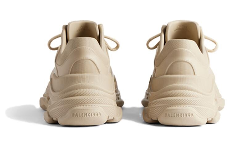 Кроссовки женские Balenciaga Triple S Lifestyle, бежевый — фото 4