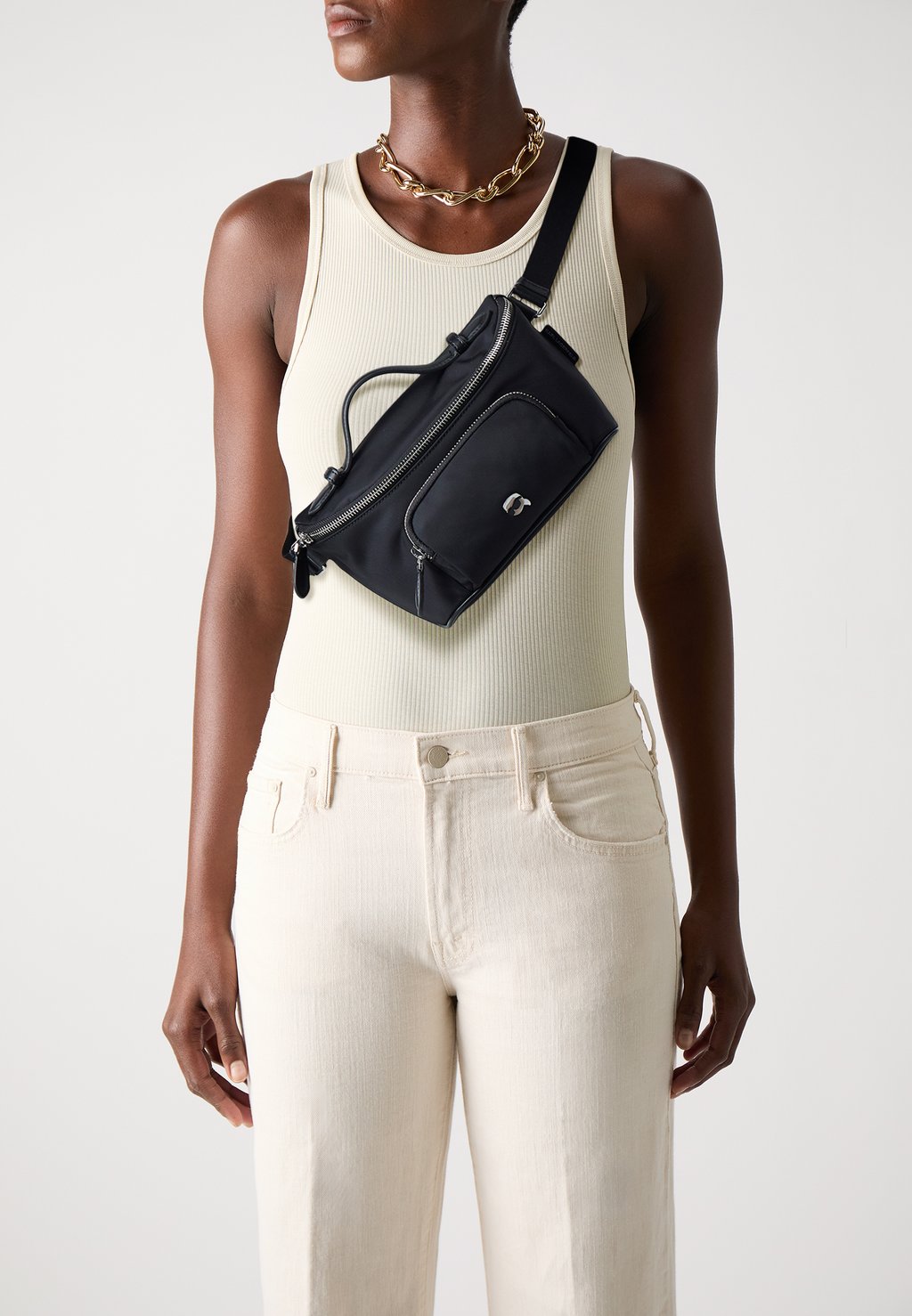 

Сумка IKON BUMBAG KARL LAGERFELD, черный