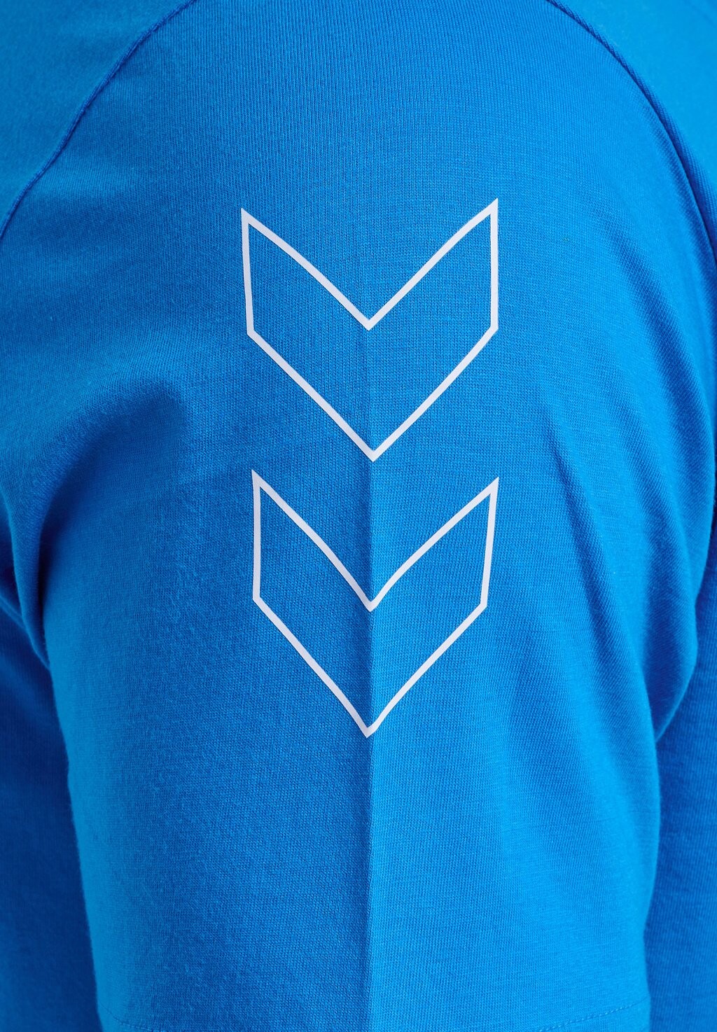 

Принт на футболке ELEMENTAL CHEVRON Hummel, синий