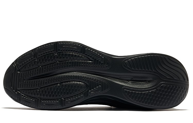Erke Амортизирующие износостойкие низкие беговые кроссовки мужские Jet Black Carbon Gray, цвет Jet Black Carbon Gray — фото 4