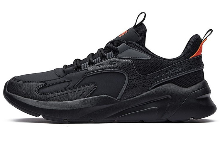 

Кроссовки мужские низкие черный Erke