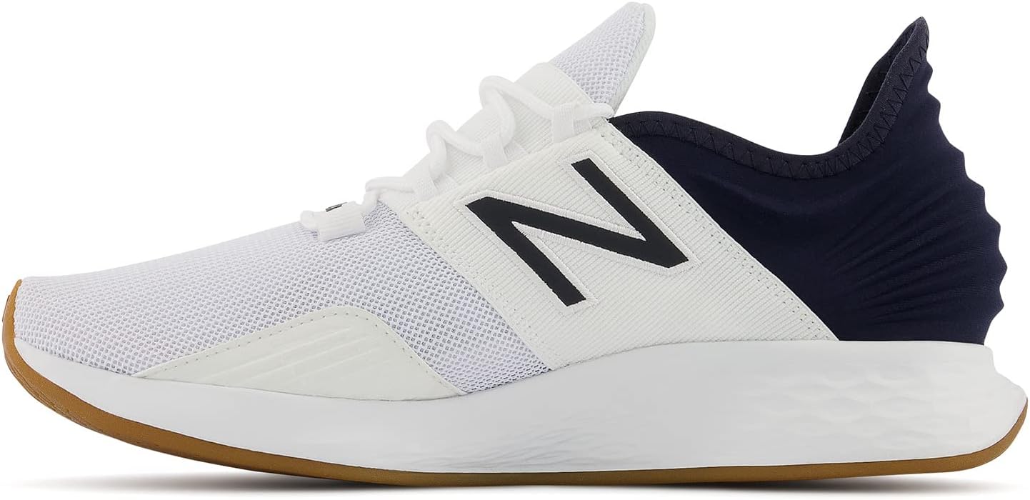 Кроссовки для бега New Balance Men's Fresh Foam Roav V1, белый — фото 4