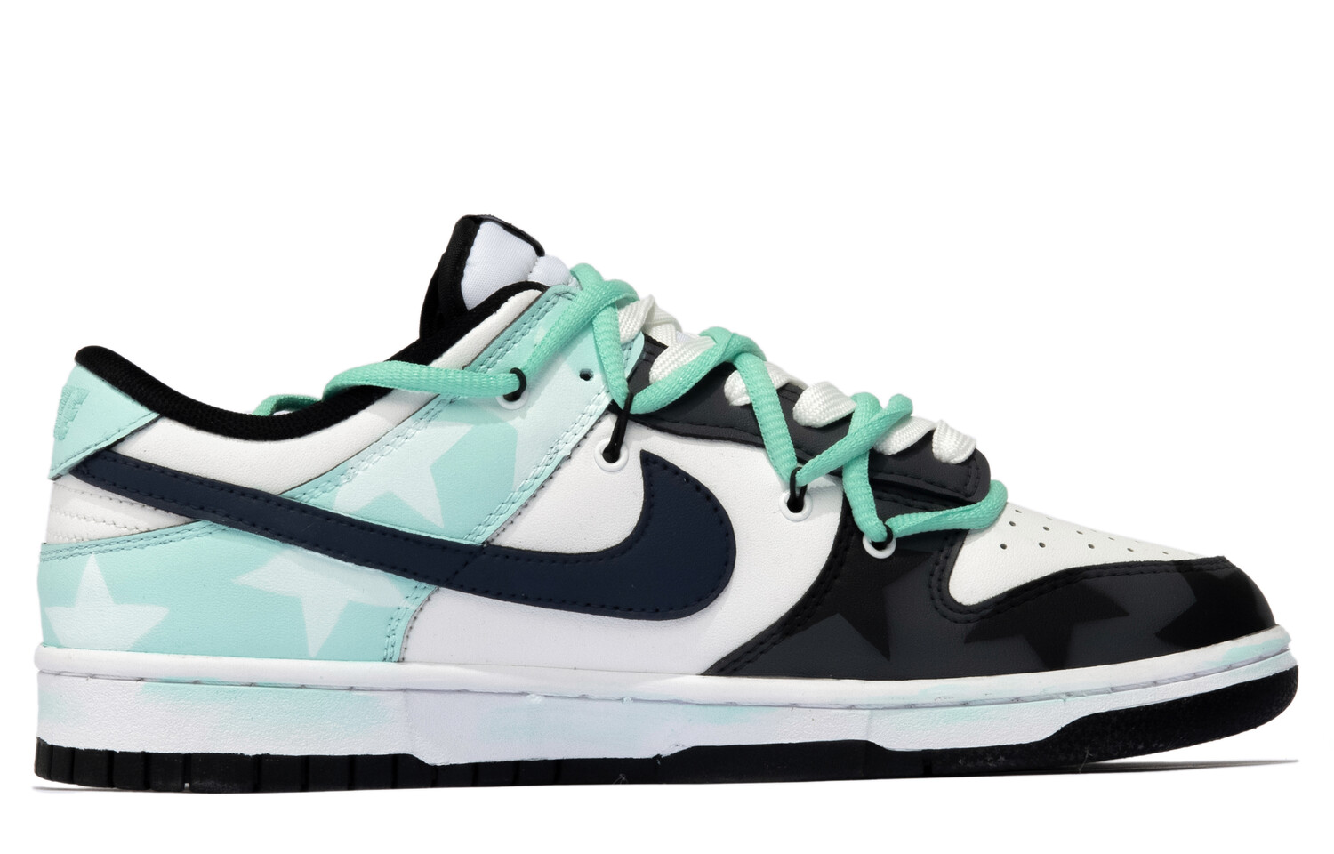 

Женские кроссовки для скейтбординга Nike Dunk, Light Gray