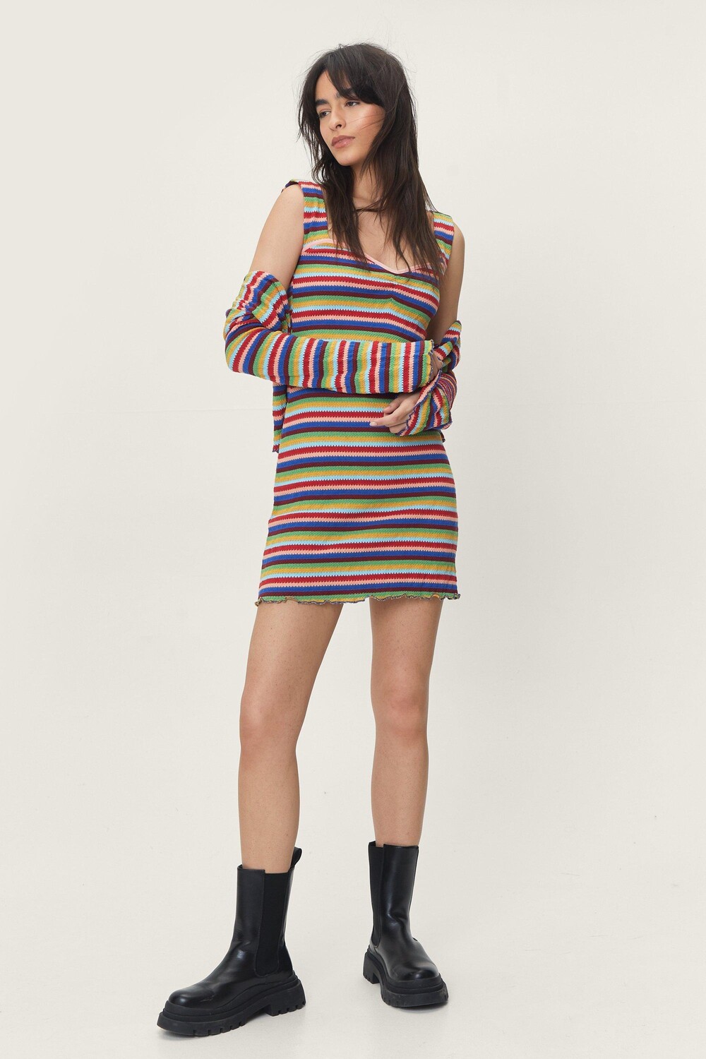 

Мини-платье в полоску с принтом Boohoo, разноцветный